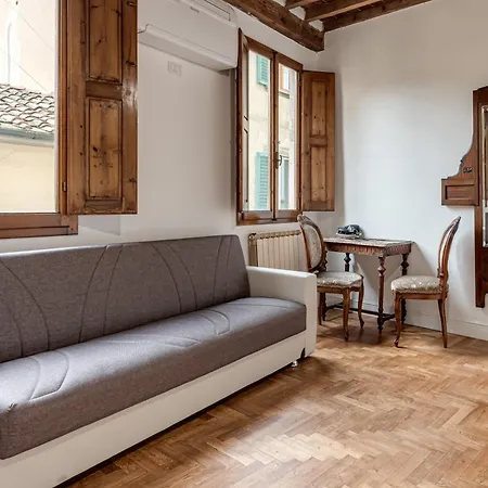 Irene And Elena House - * Firenze
