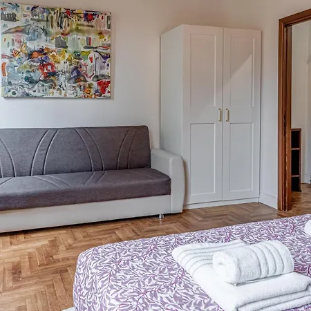 Irene And Elena House -